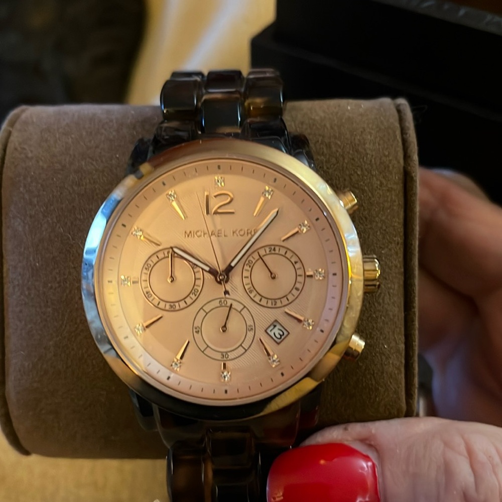 Michael Kors Ladies watchxh tortoise shell band like new
